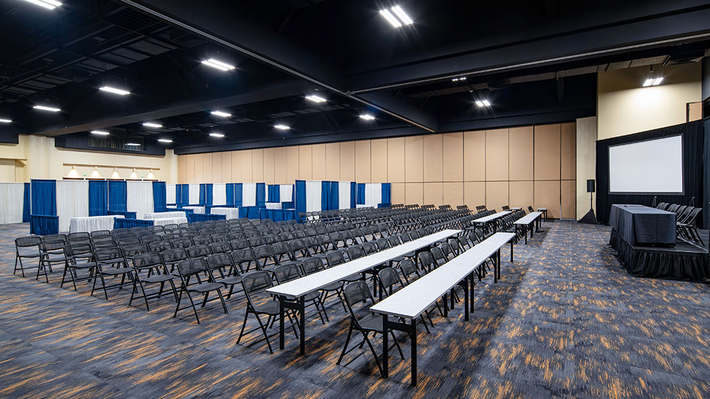 Retreat to our hotel located in the heart of downtown oakland